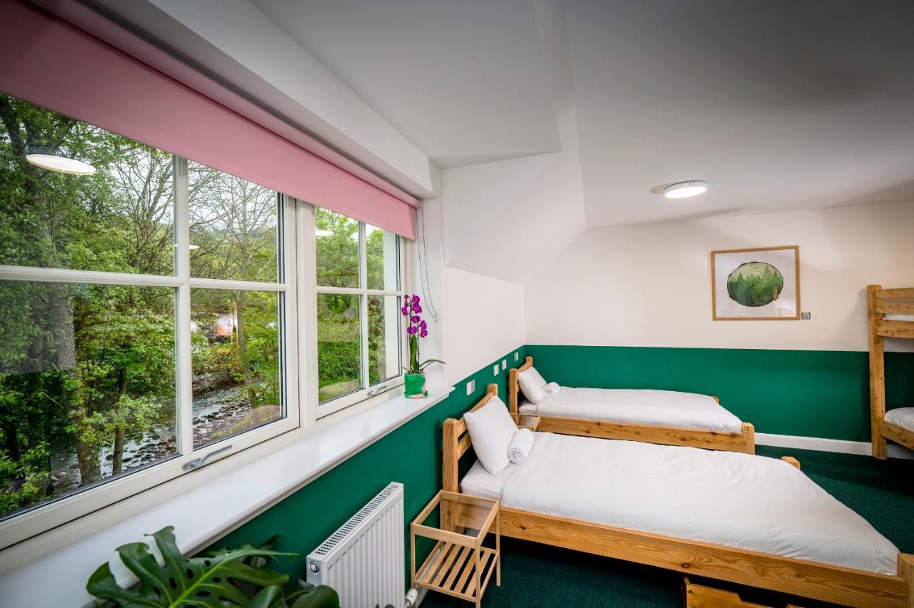 Loch Ness Bunk Inn 드럼나드로킷 외부 사진